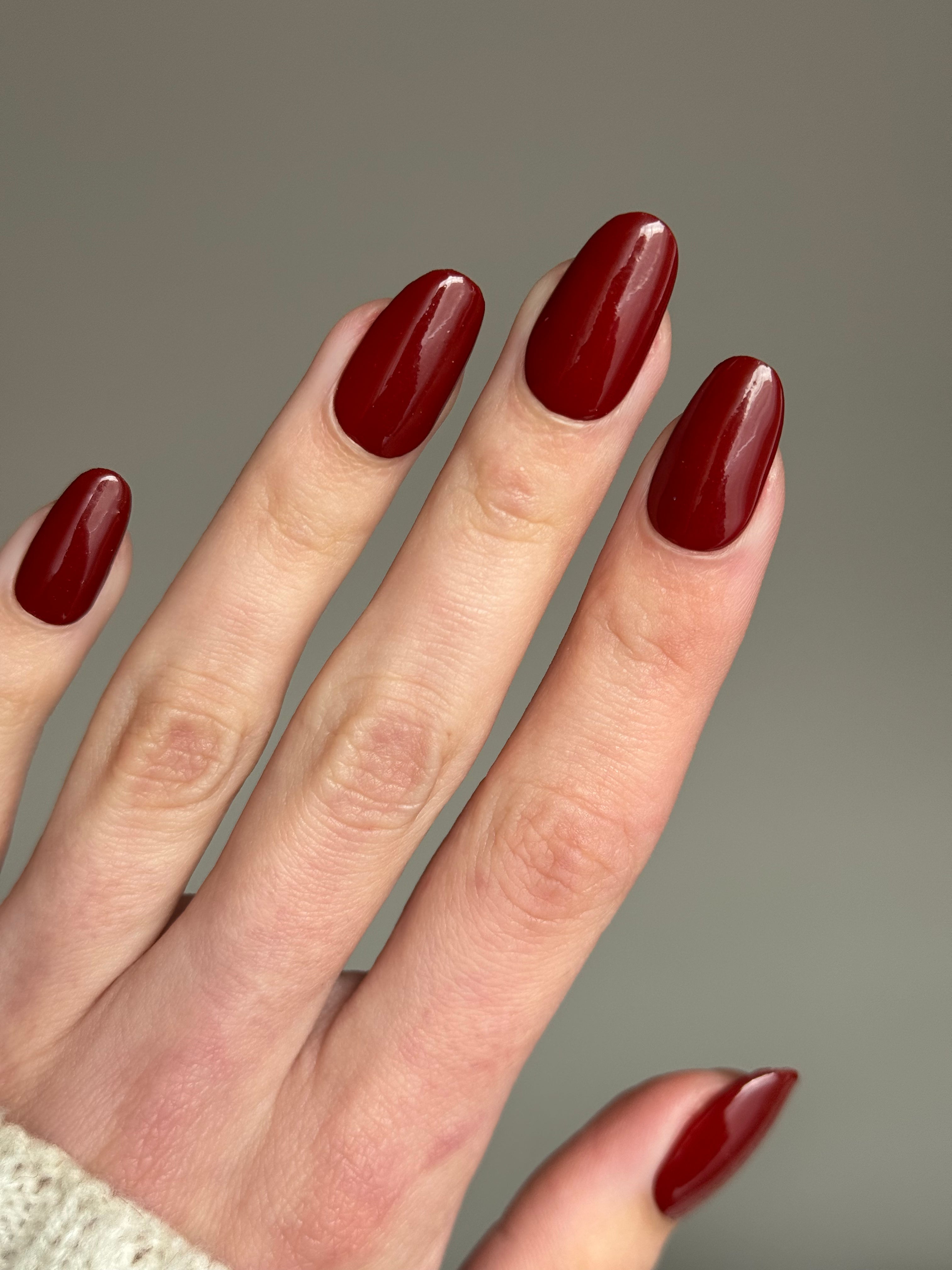 Bordeaux Red Dipping Powder